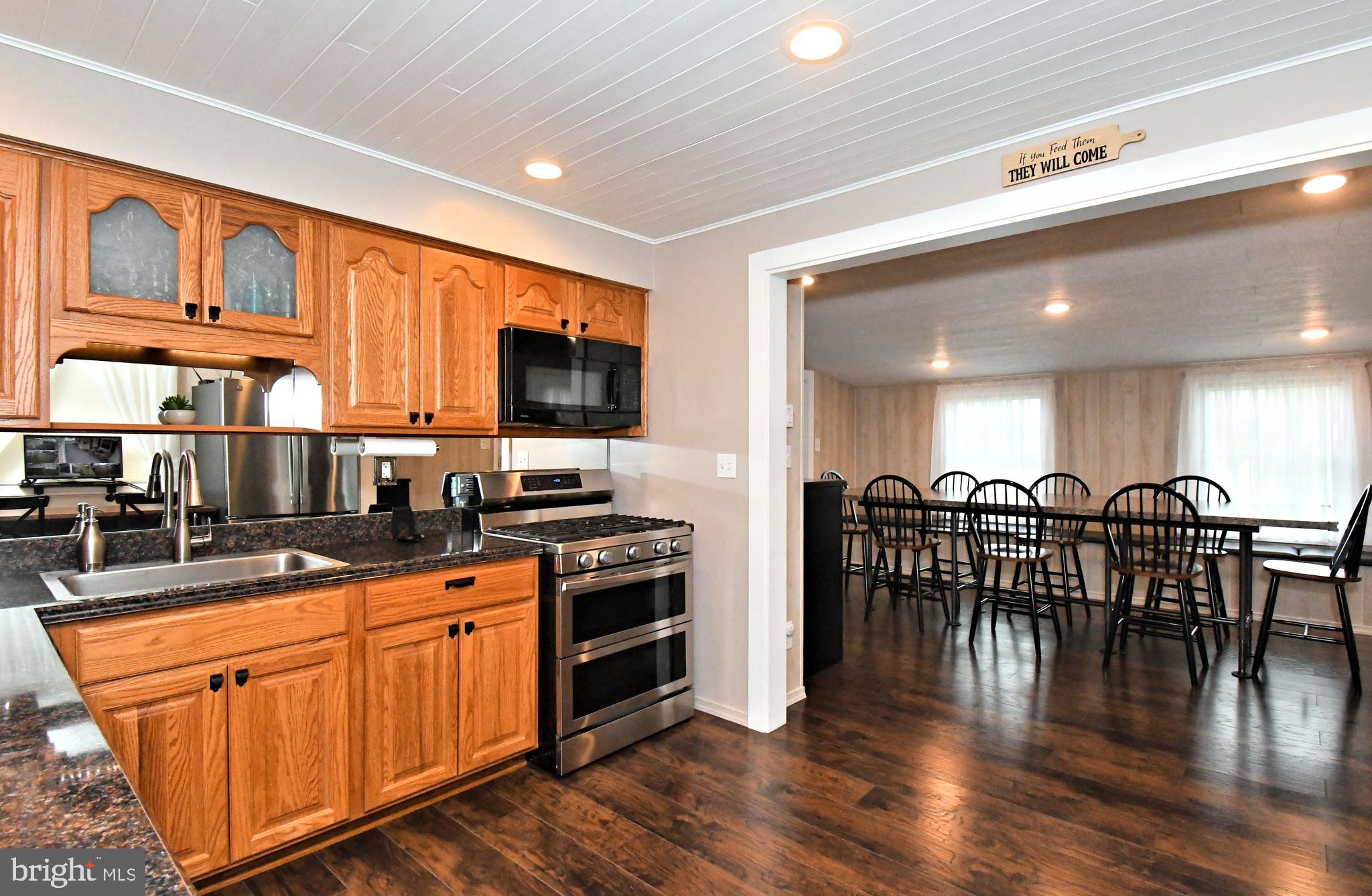 COLONIAL VIL - Residential