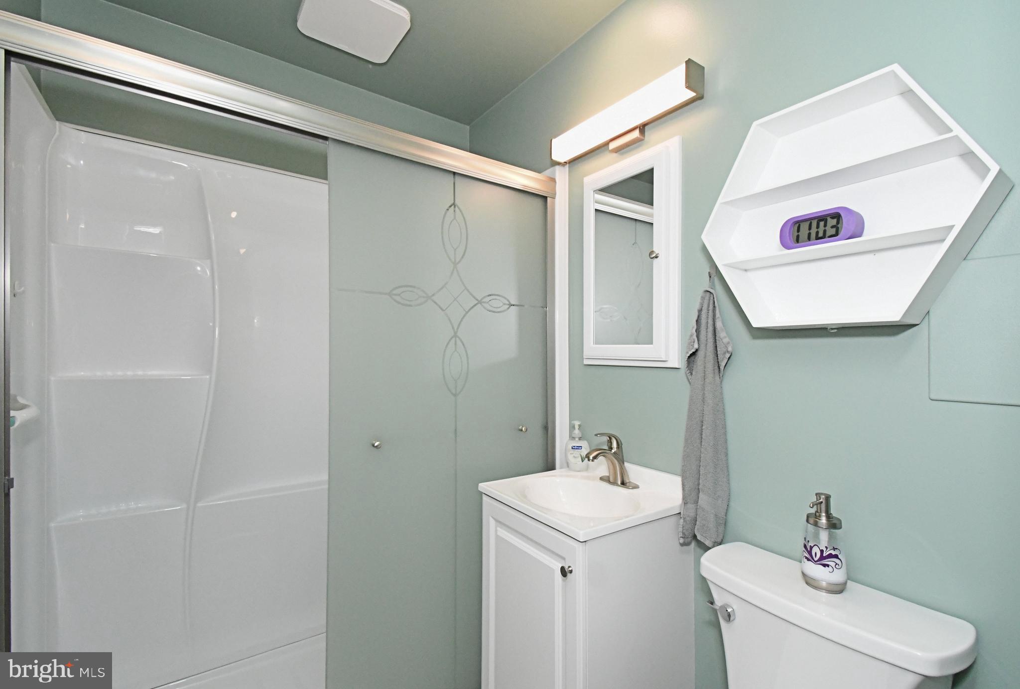 COLONIAL VIL - Residential