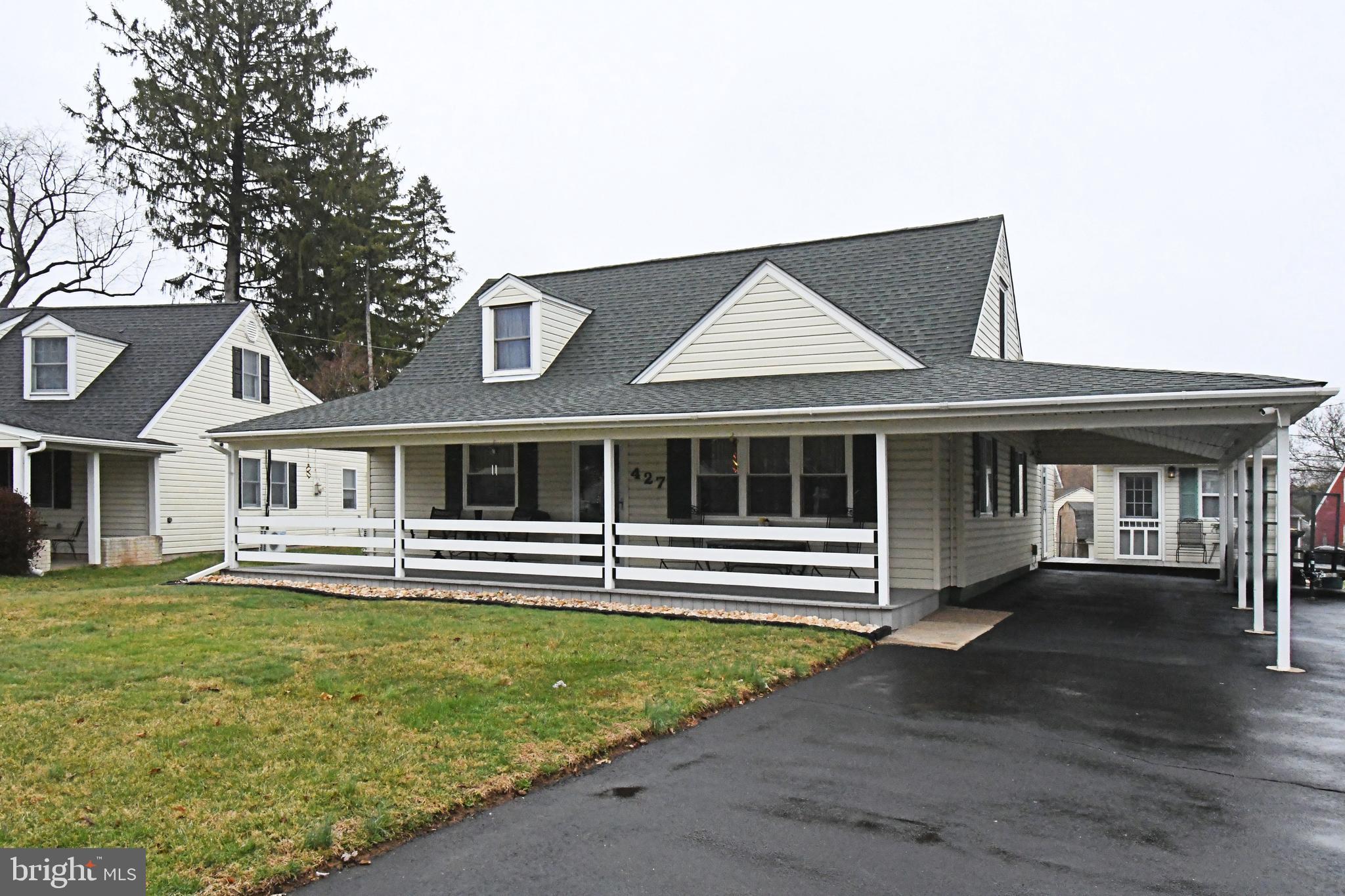 COLONIAL VIL - Residential