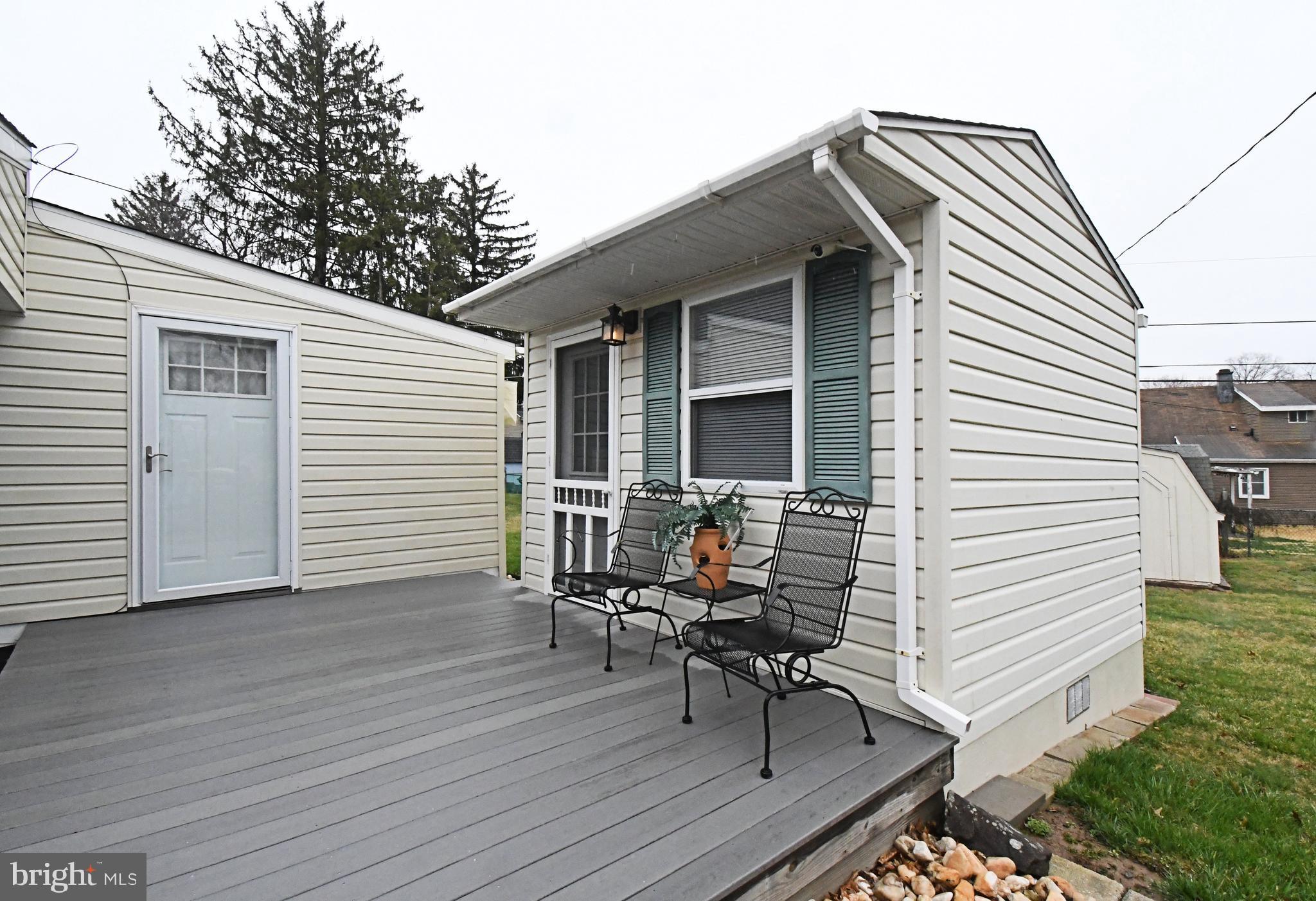 COLONIAL VIL - Residential