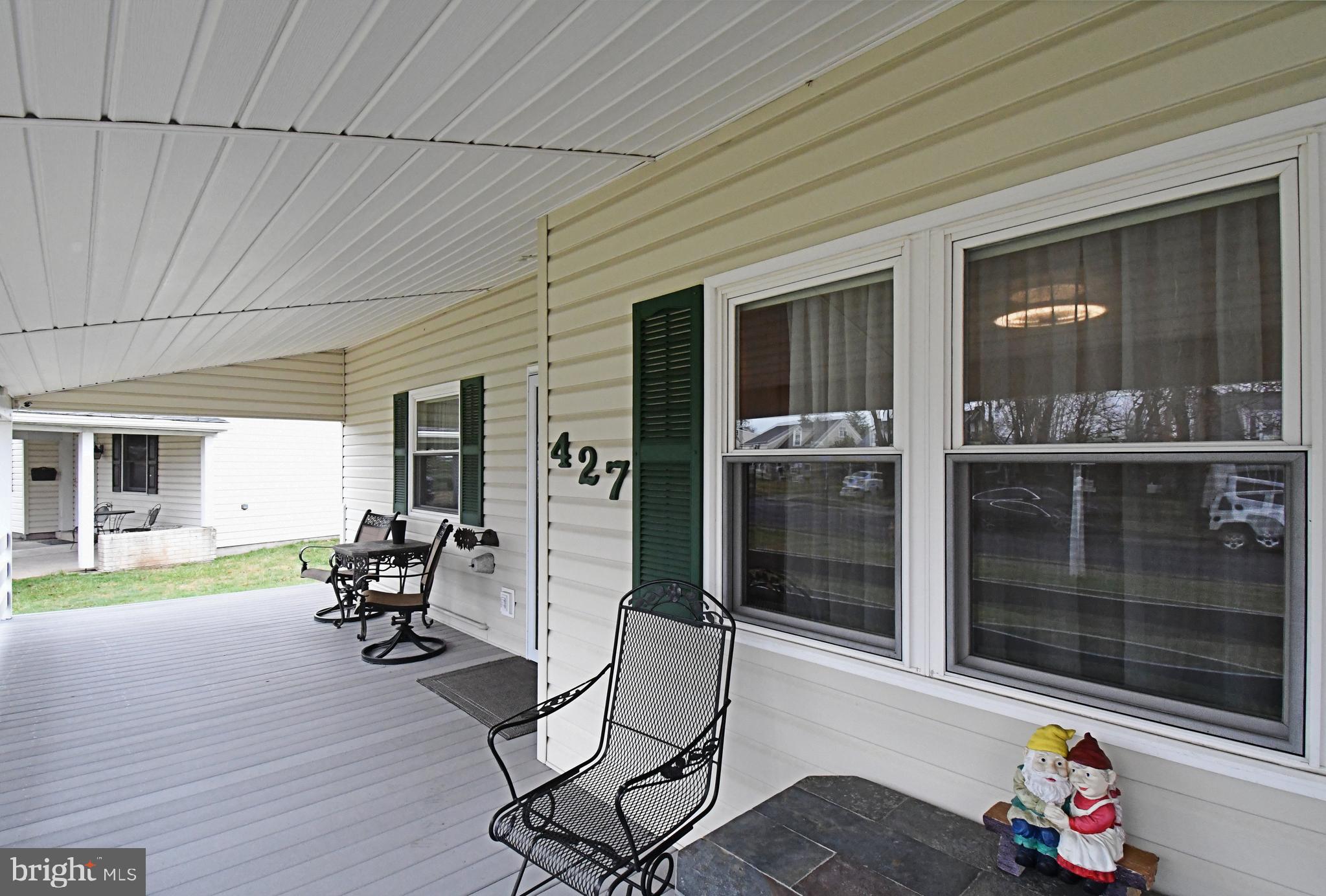 COLONIAL VIL - Residential