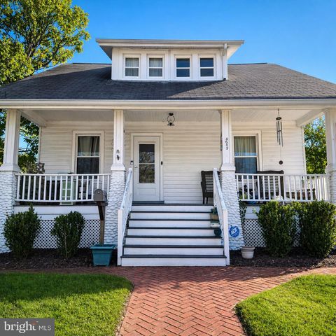 Photo of 4603 Oliver Street, RIVERDALE, MD 20737 (MLS # MDPG2200494)