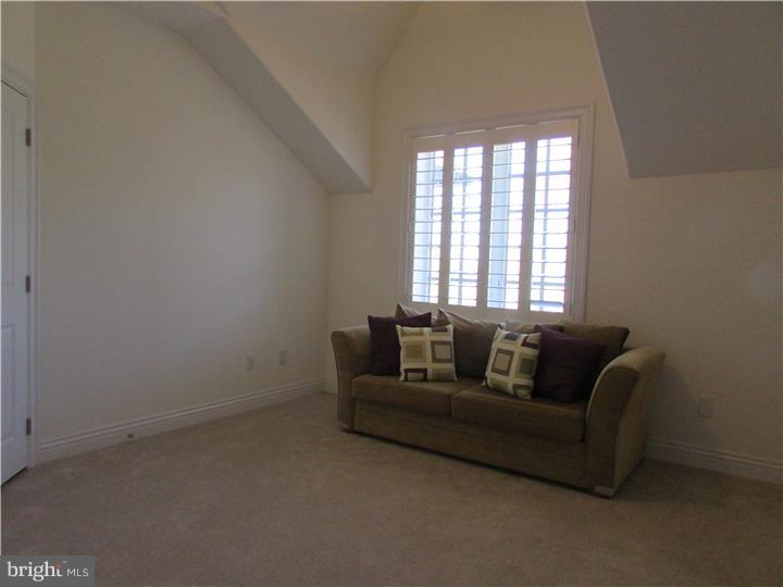 WYNDMOOR - Residential