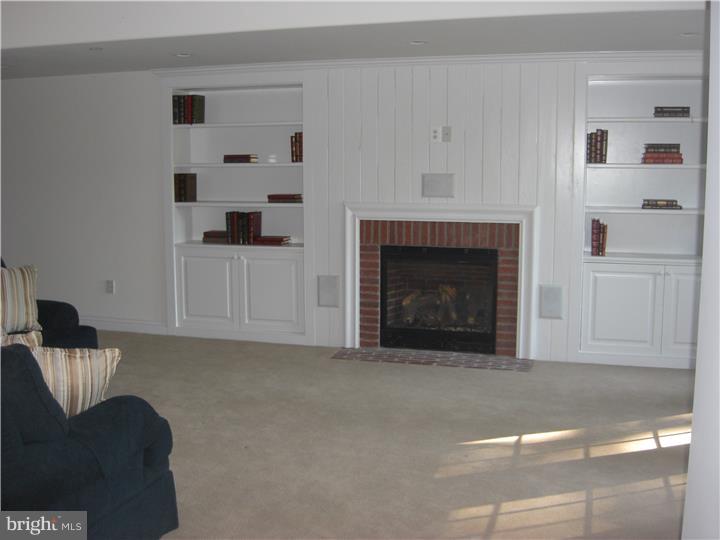 WYNDMOOR - Residential