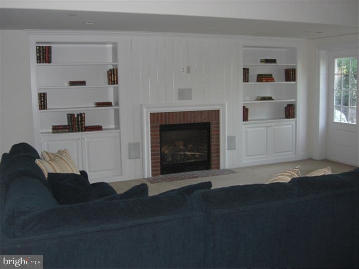 WYNDMOOR - Residential