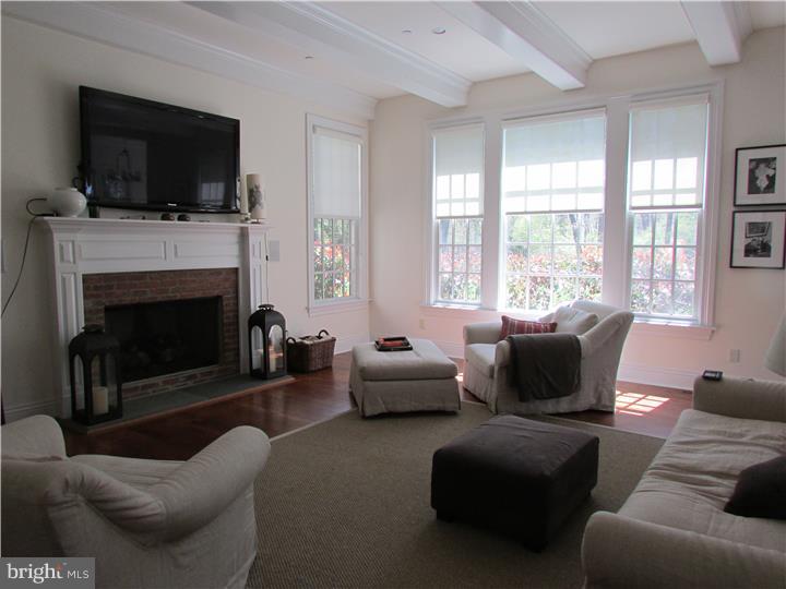 WYNDMOOR - Residential