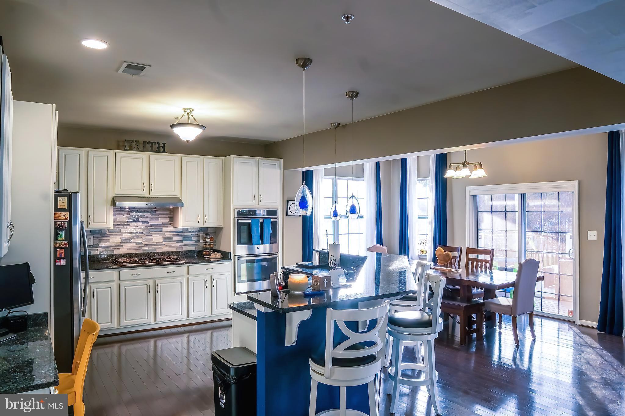 SURRATTS CROSSING - Residential