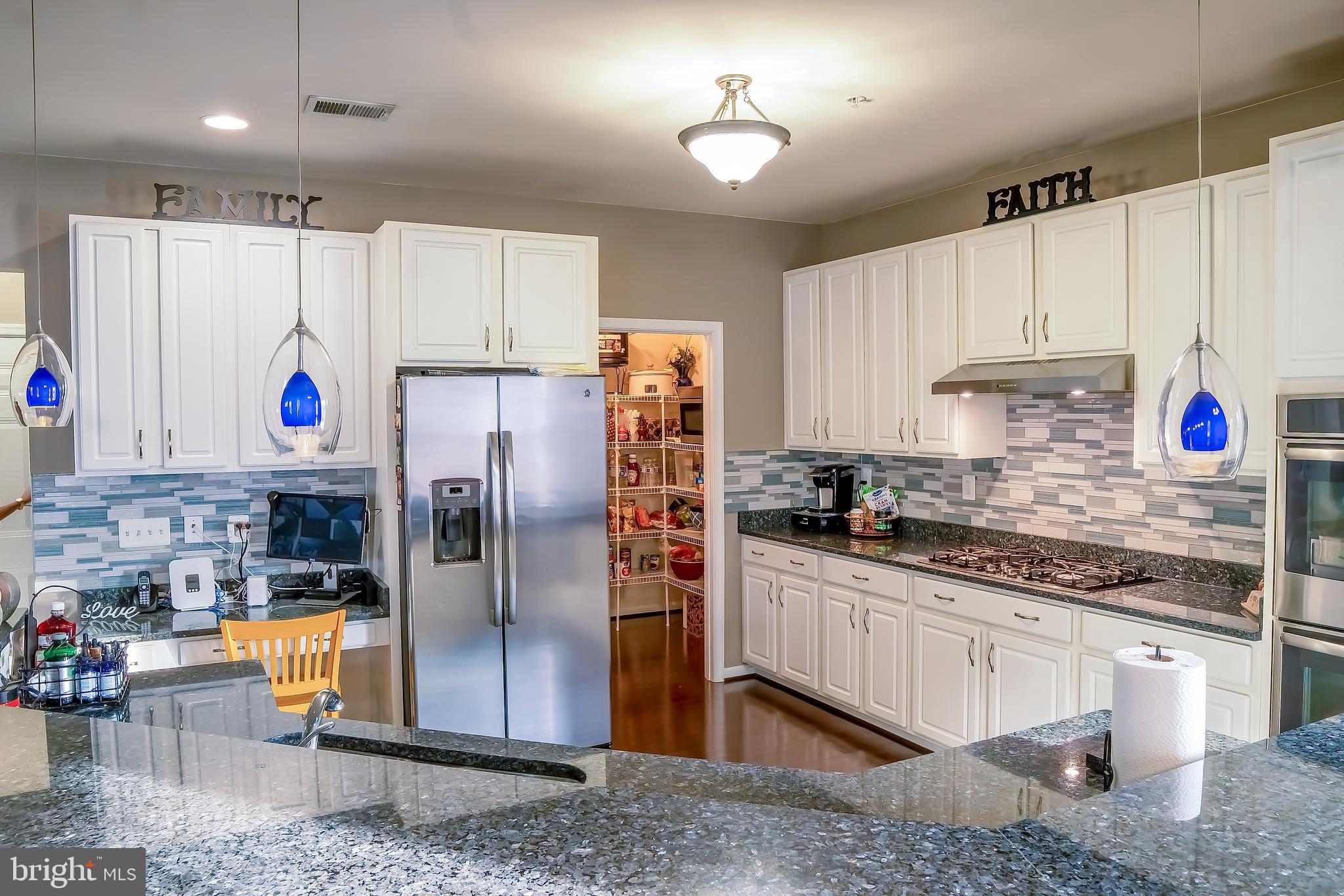 SURRATTS CROSSING - Residential