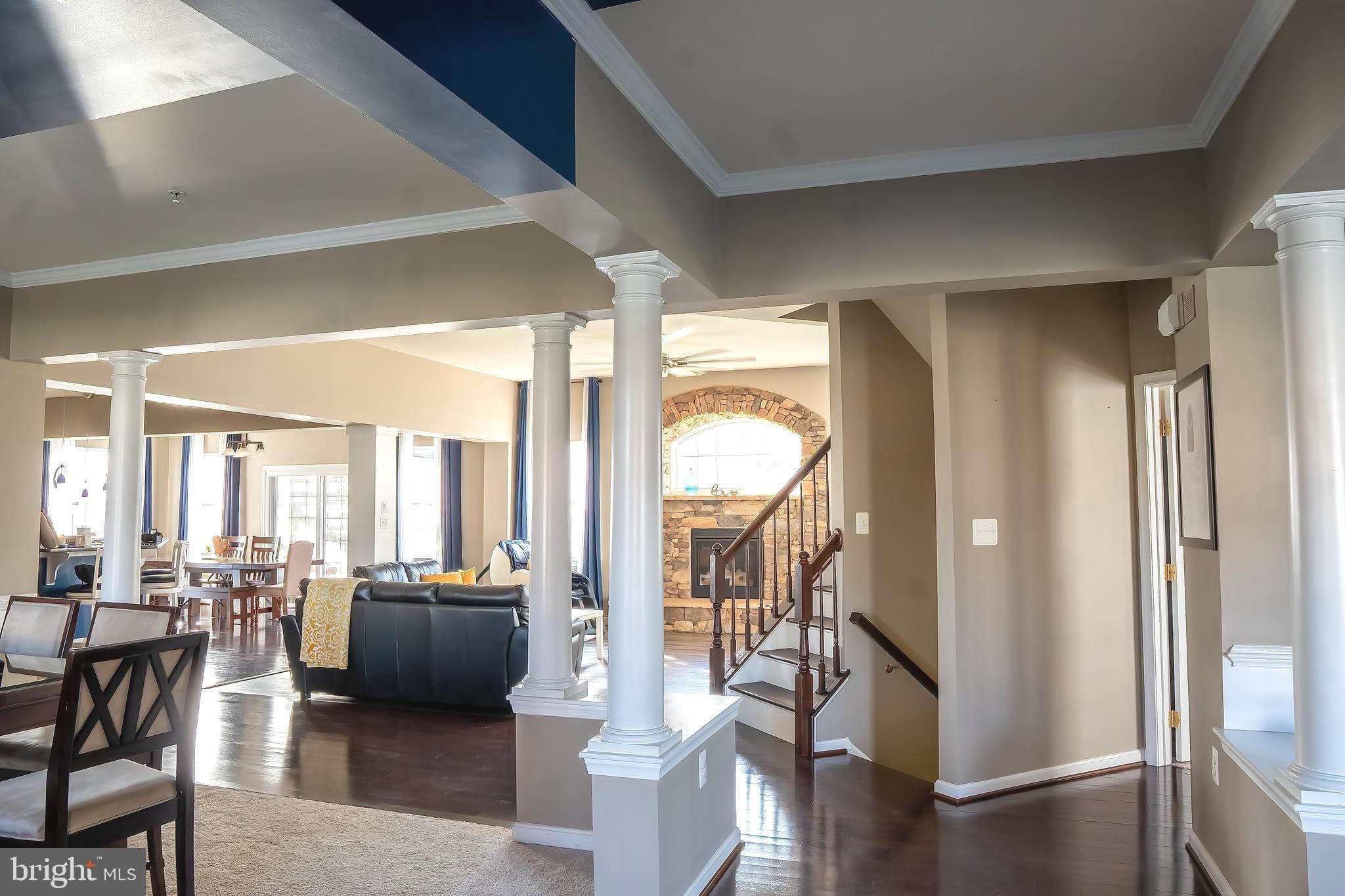 SURRATTS CROSSING - Residential