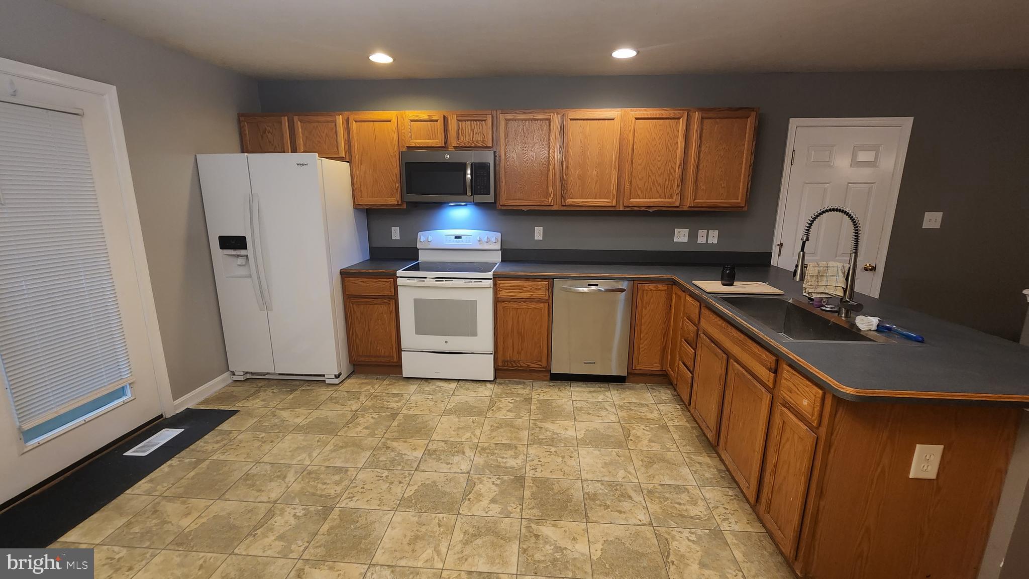 BUNKER HILL HEIGHTS - Residential