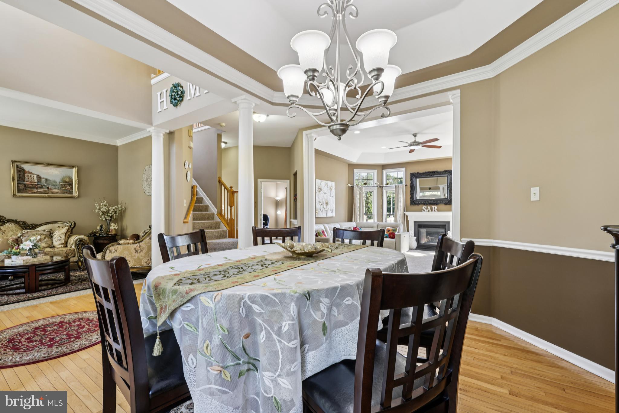 HOLLIFIELD ESTATES - Residential