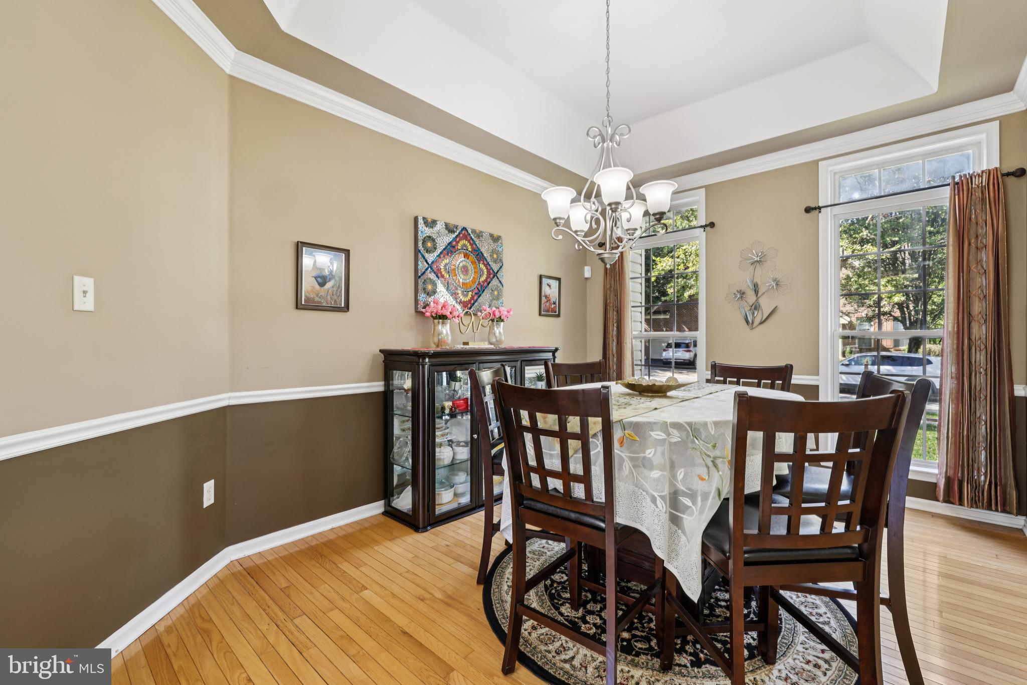 HOLLIFIELD ESTATES - Residential