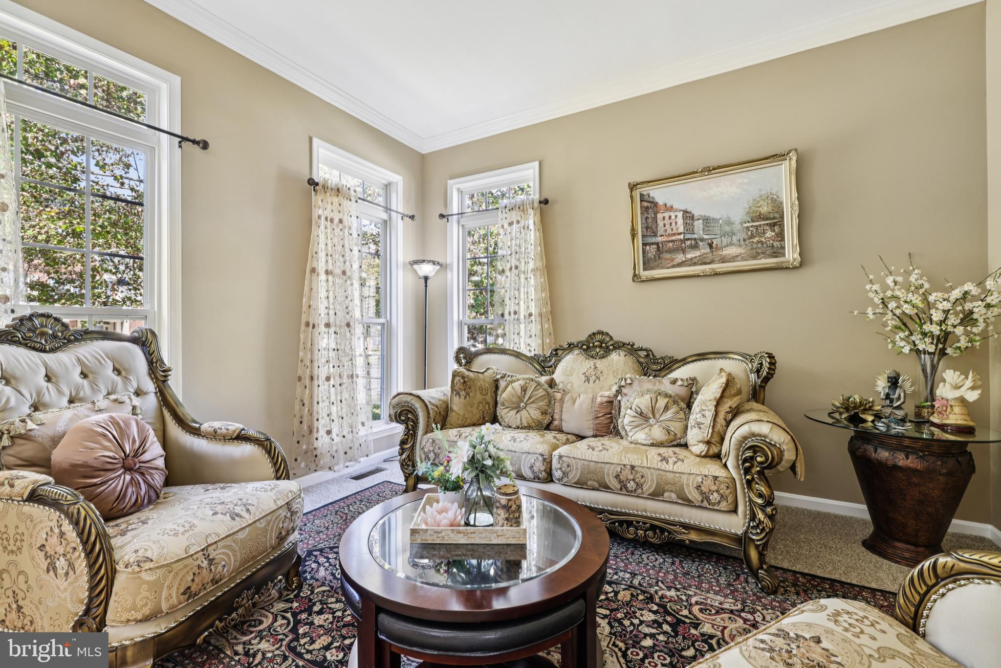 HOLLIFIELD ESTATES - Residential