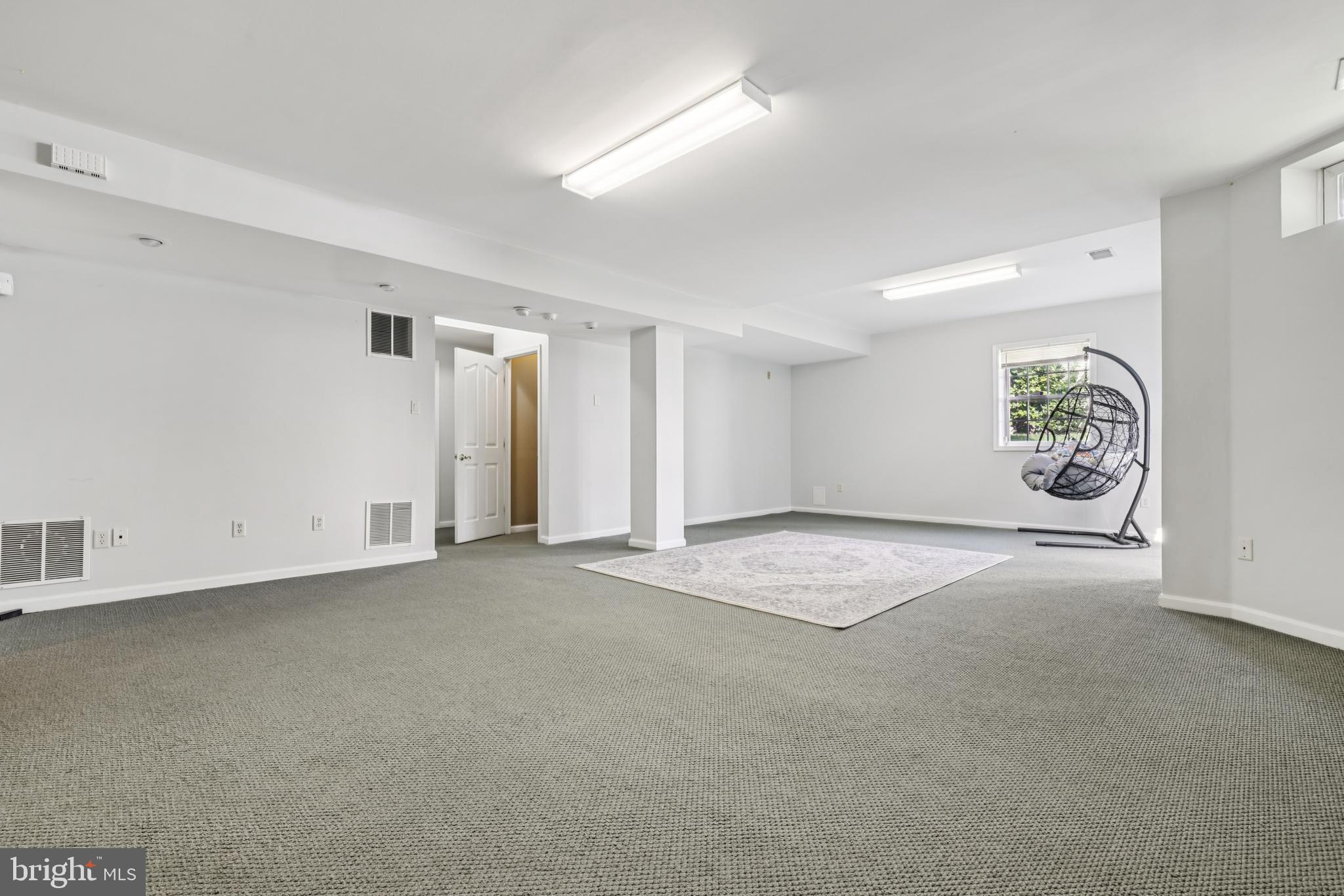 HOLLIFIELD ESTATES - Residential