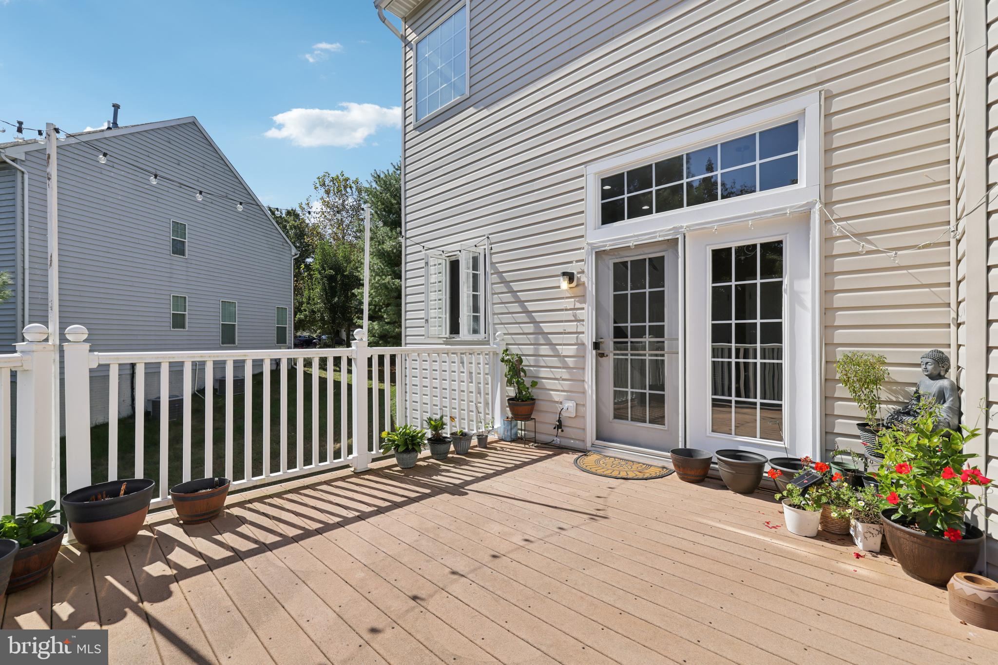 HOLLIFIELD ESTATES - Residential