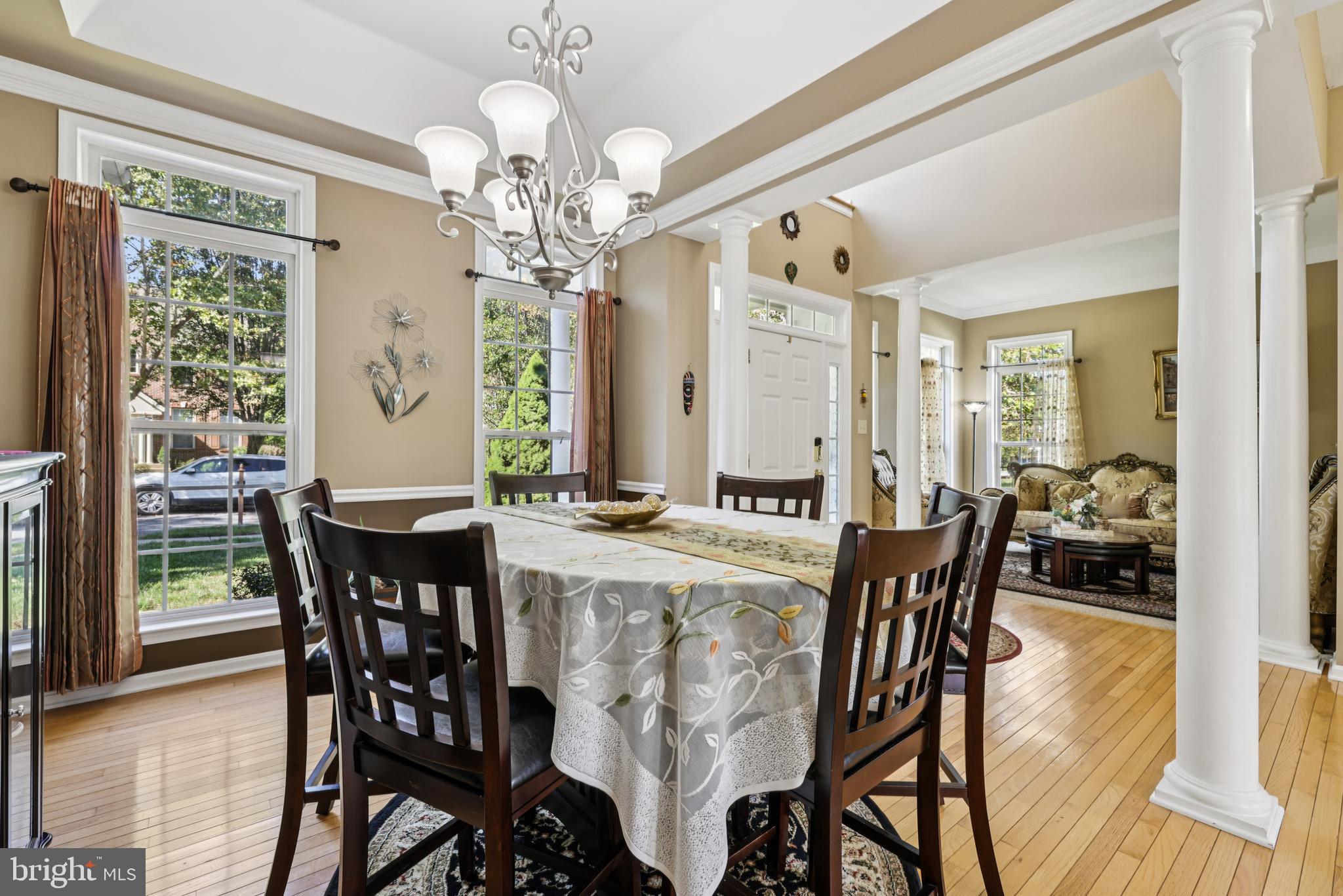 HOLLIFIELD ESTATES - Residential