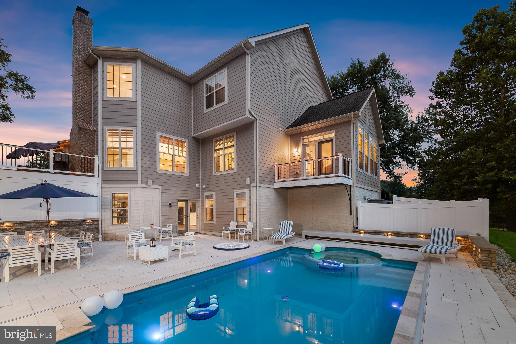 2021 DROVERS LANE
