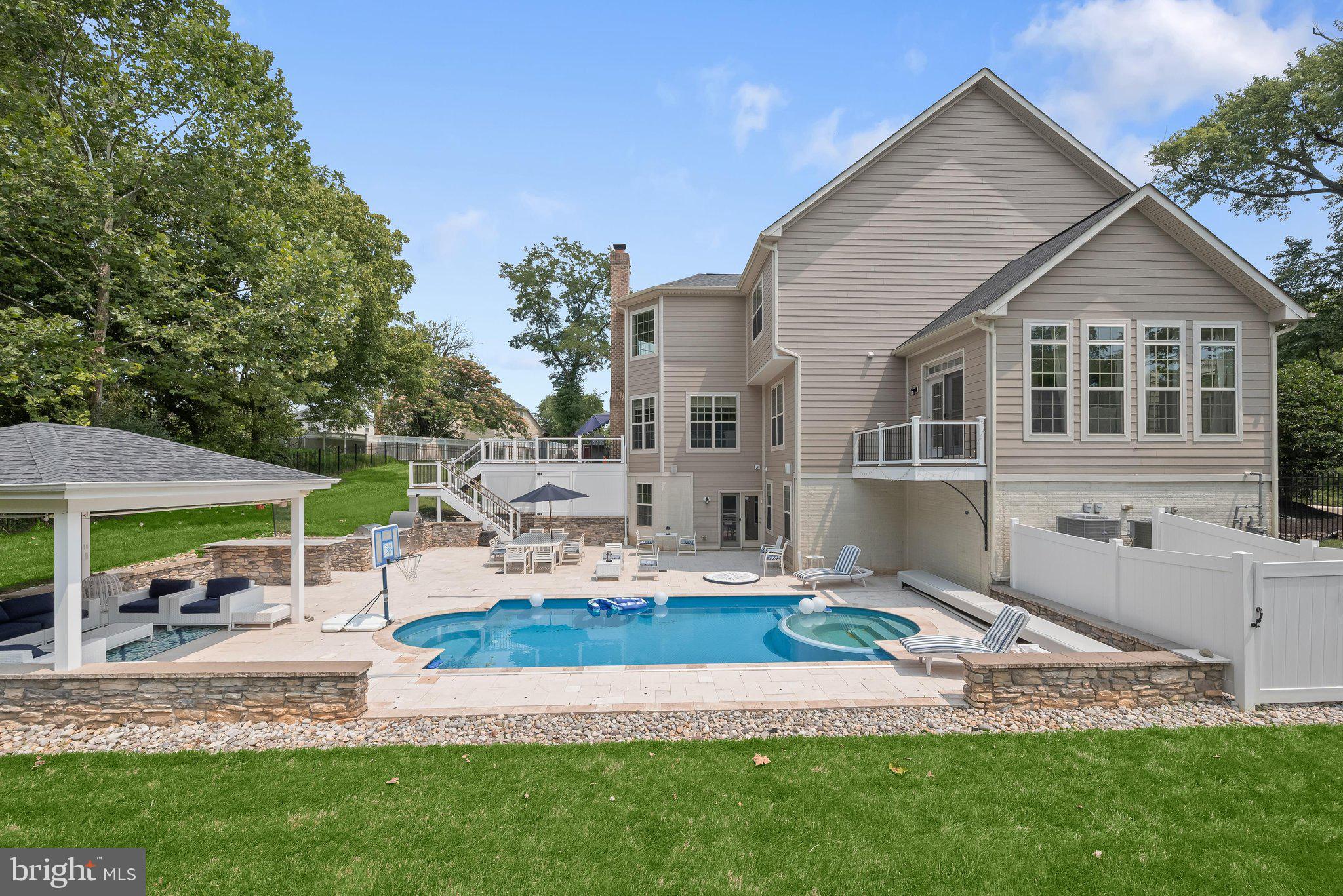 2021 DROVERS LANE