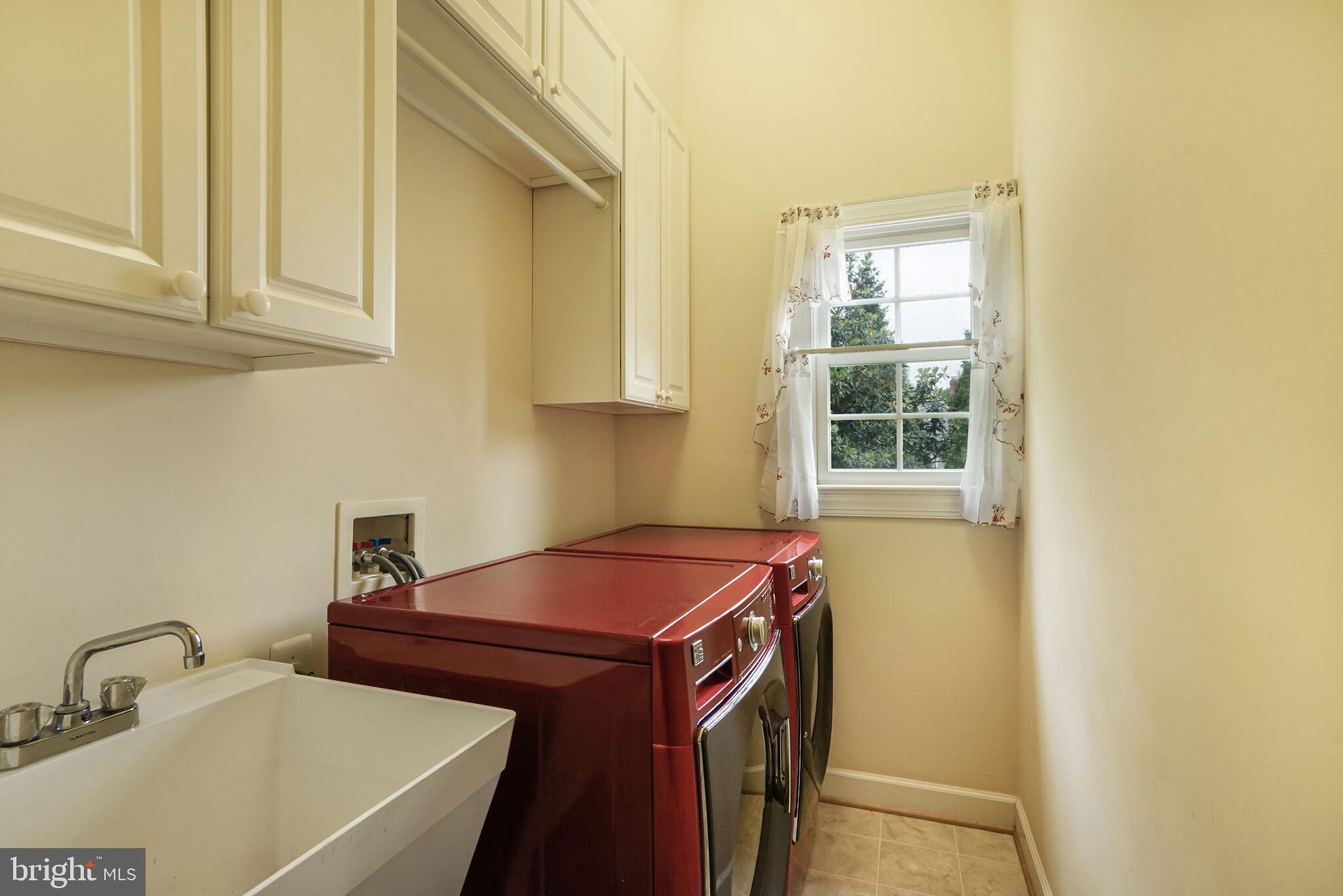 BELMONT PARK ESTATES - Residential