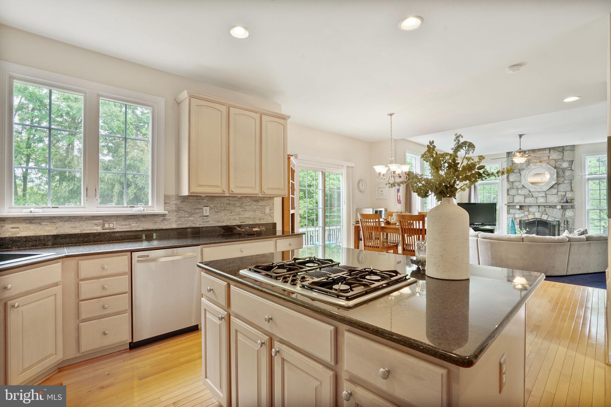 BELMONT PARK ESTATES - Residential