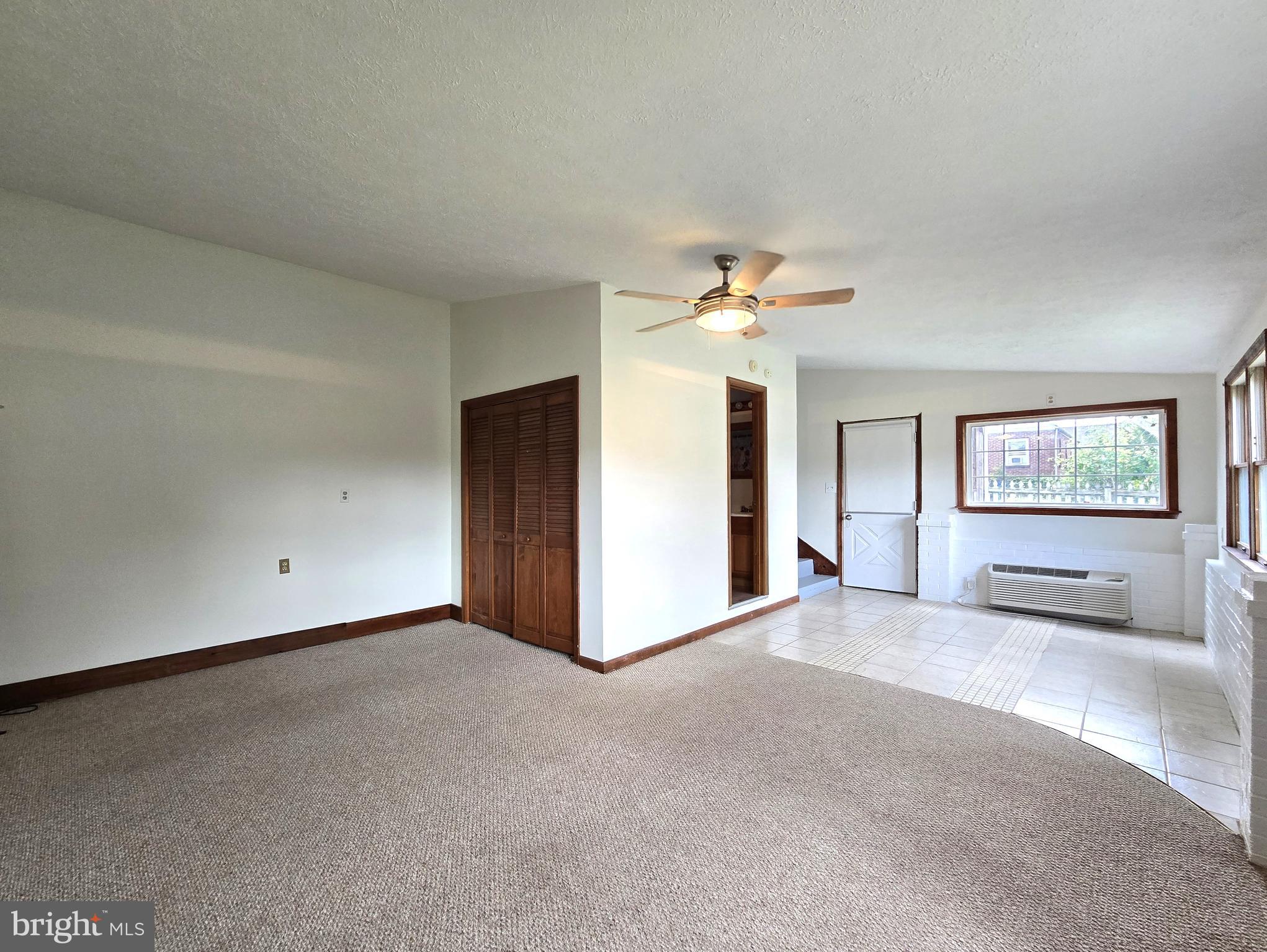 SMITHFIELD FARMS - Residential