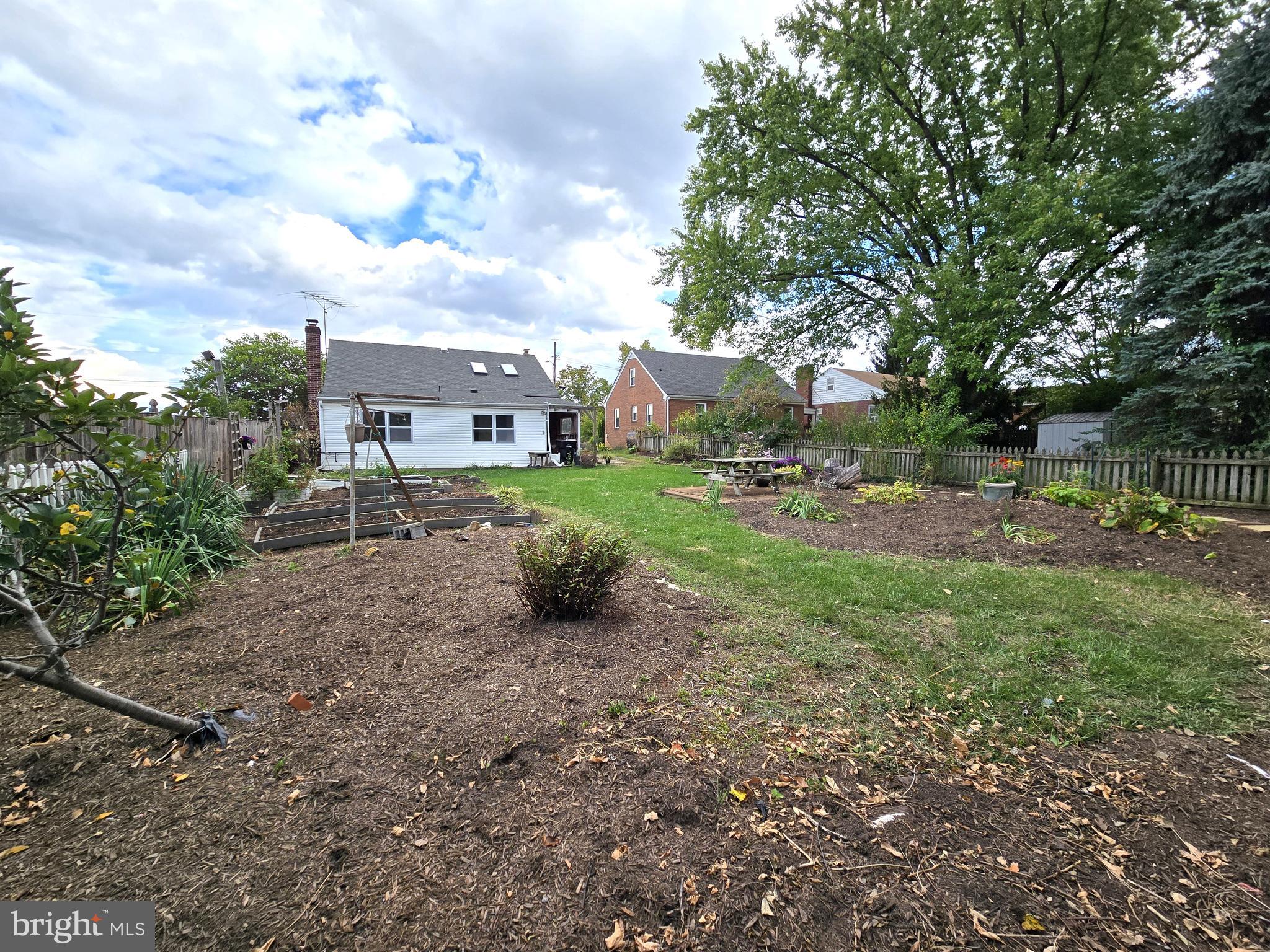 SMITHFIELD FARMS - Residential