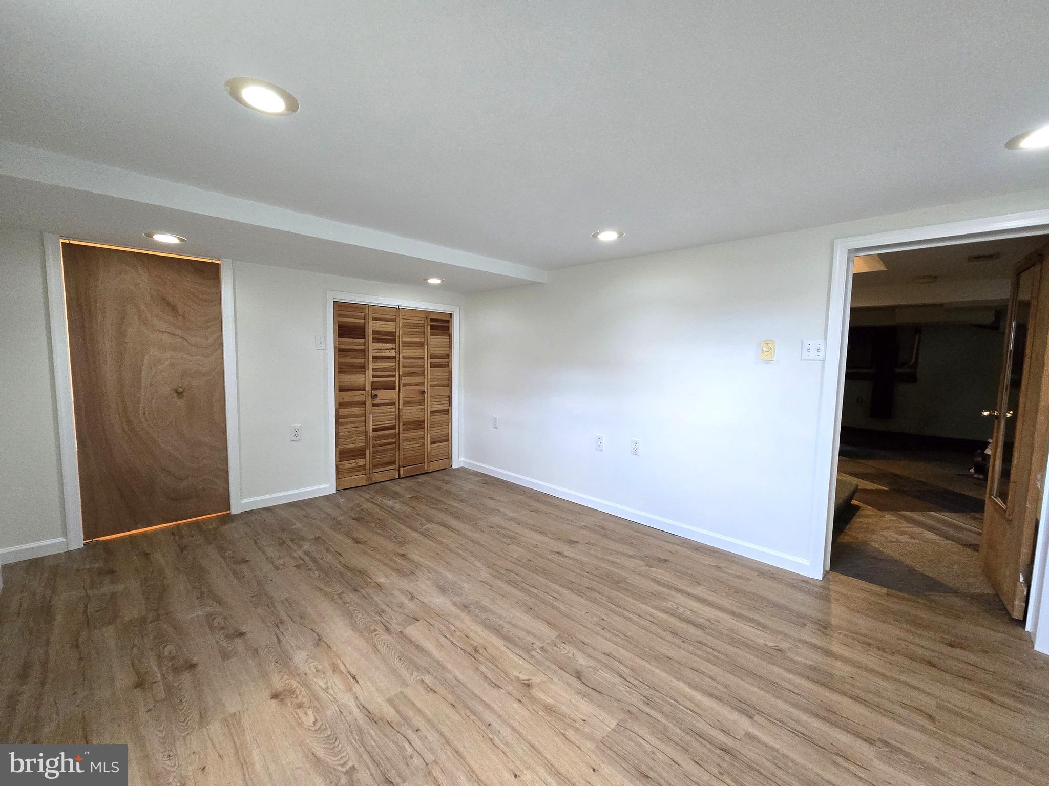 SMITHFIELD FARMS - Residential