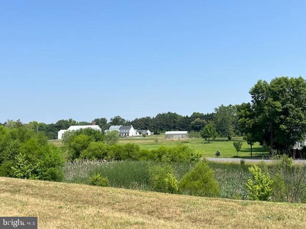 Photo of 352 Spring Haven Drive, Lancaster, PA 17601 (MLS # PALA2053348)