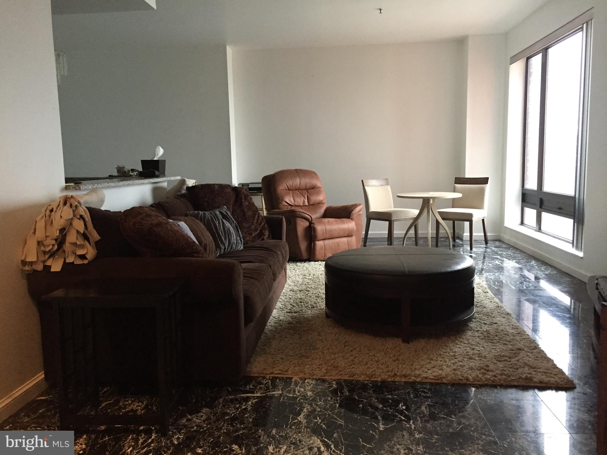 INNER HARBOR - Residential Lease