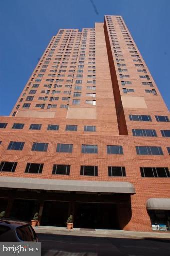 INNER HARBOR - Residential Lease