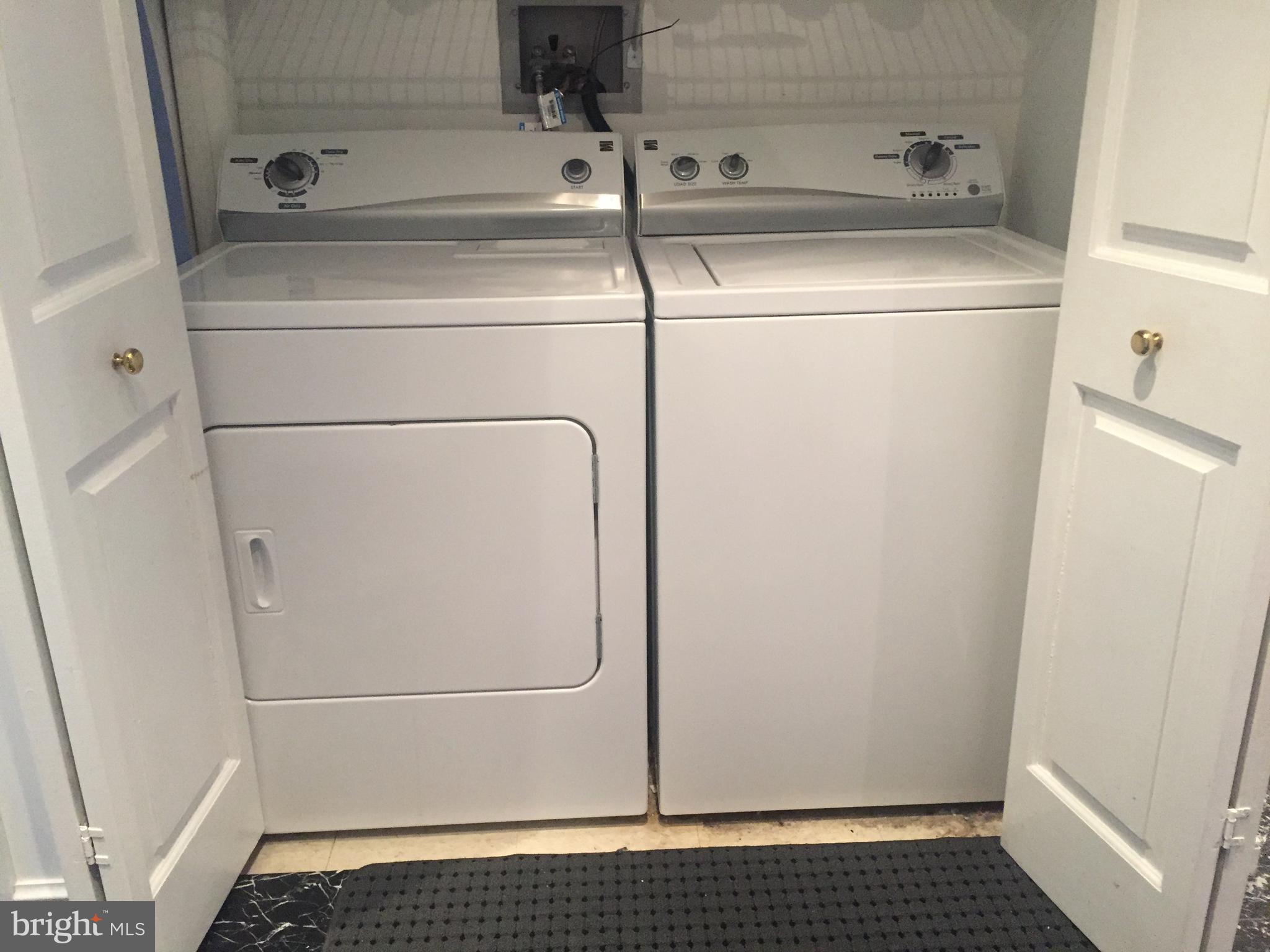 INNER HARBOR - Residential Lease