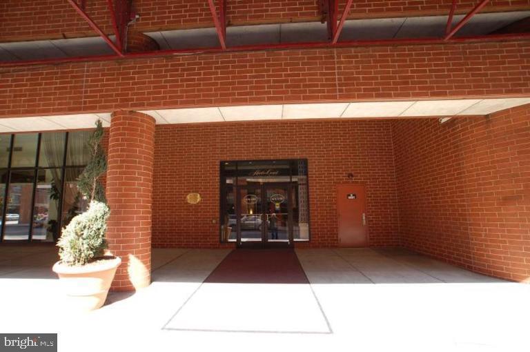 INNER HARBOR - Residential Lease