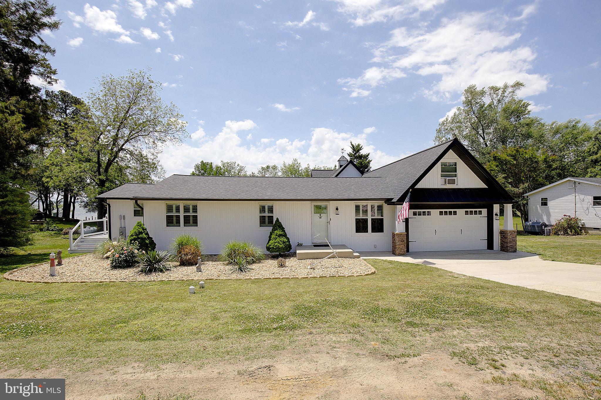 2606 CHAMBERS PLACE