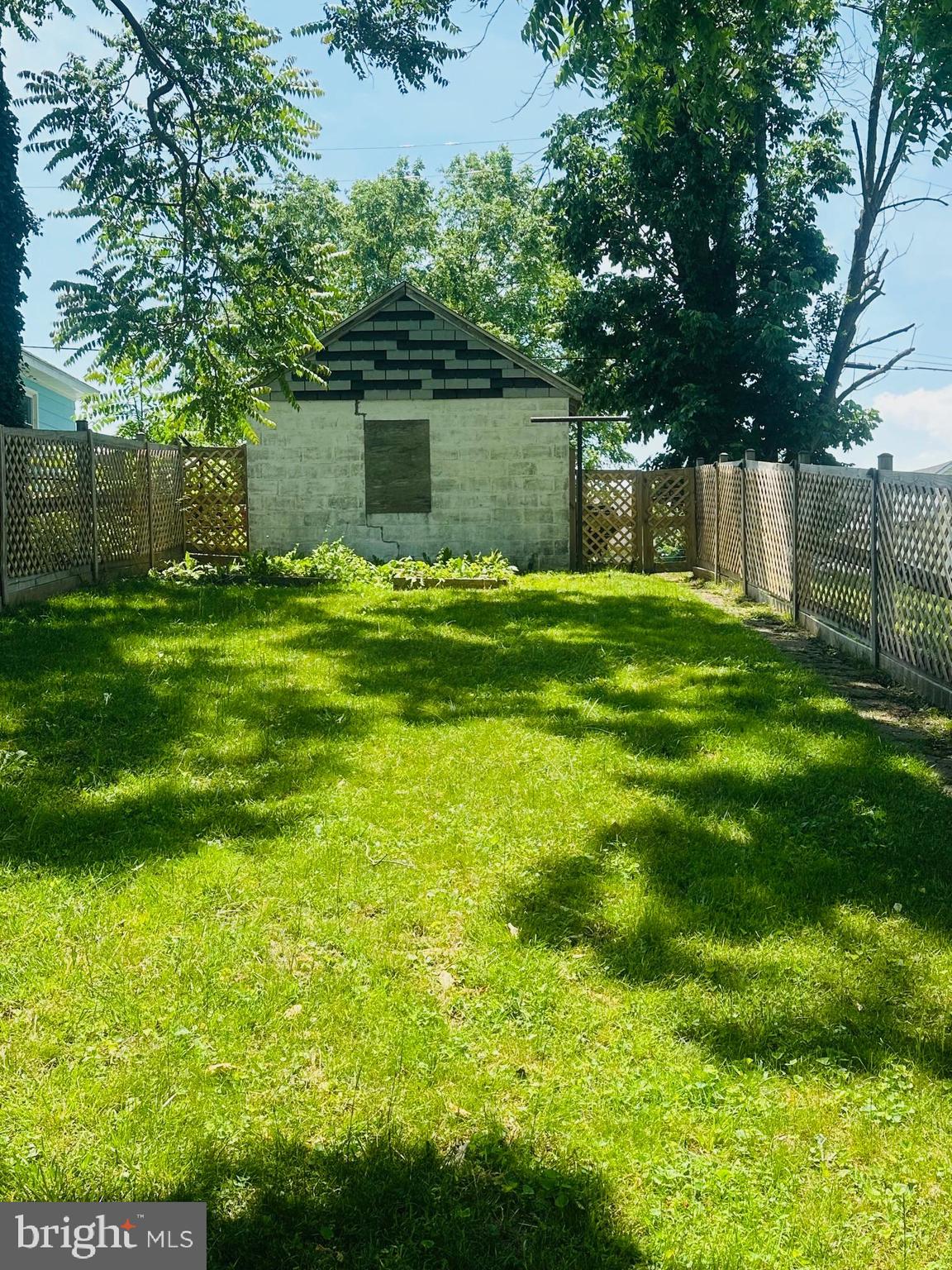 BRUNSWICK - Residential