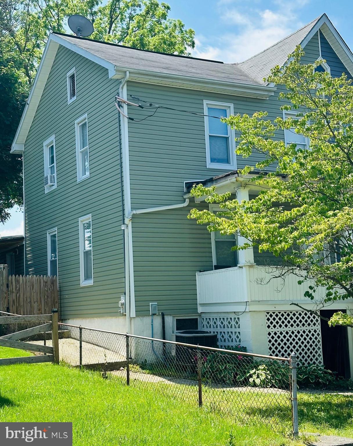 BRUNSWICK - Residential