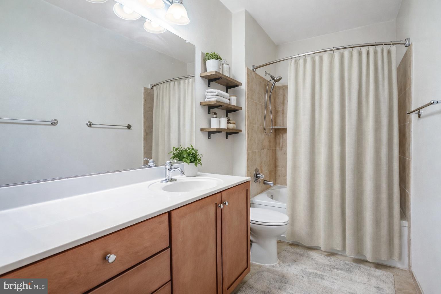 WHITE FLINT STATION - Residential