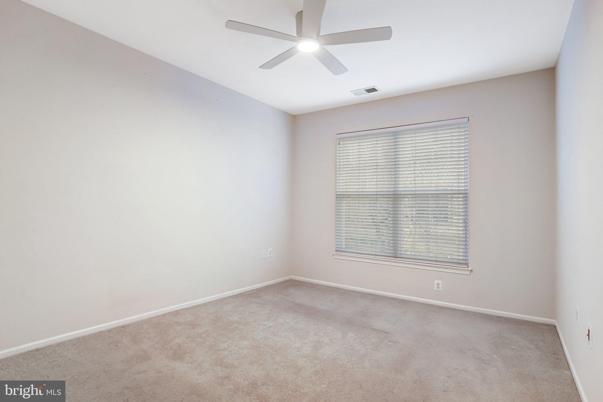 WHITE FLINT STATION - Residential