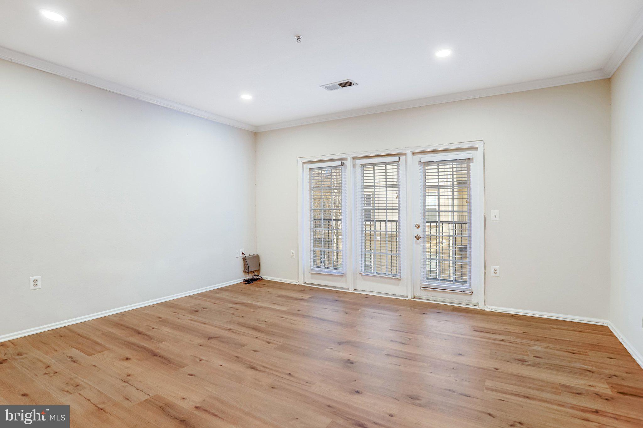 WHITE FLINT STATION - Residential