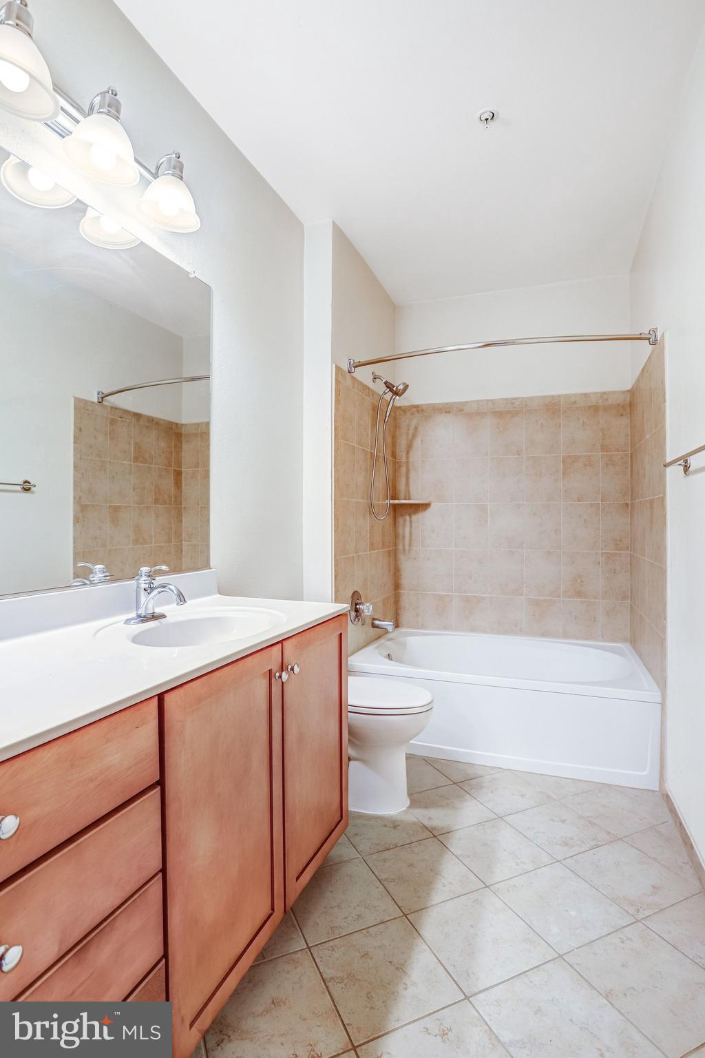 WHITE FLINT STATION - Residential