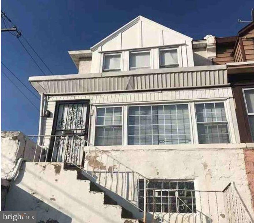 Great Opportunity to own this single-family home oozing with potential. This home was built in 1935 and features 2 bedrooms and 2 bathrooms, with plenty of living space. ***SPECIAL NOTES: (1) This is a CASH ONLY transaction. (2) Seller to pay Taxes, HOA, and Municipal/Utility Liens. (3) Please read the Auction disclaimers carefully before placing a bid or submitting an offer. ***