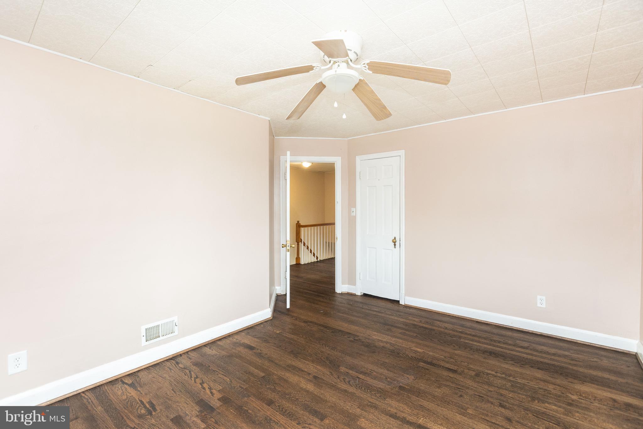 EDNOR GARDENS - LAKESIDE - Residential