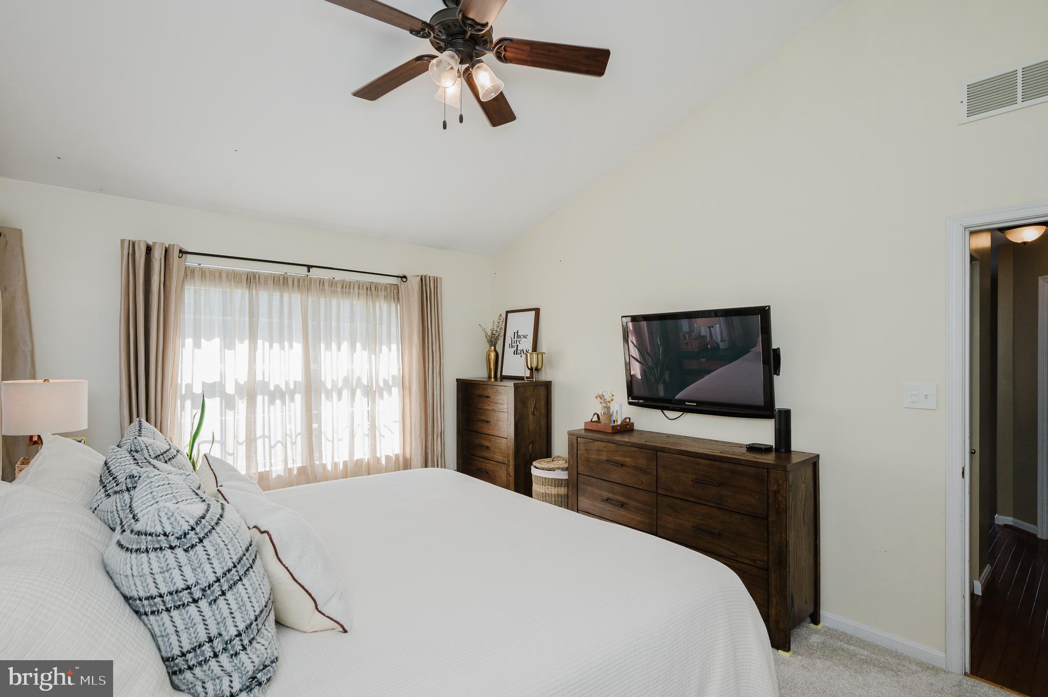 DURHAM MANOR - Residential