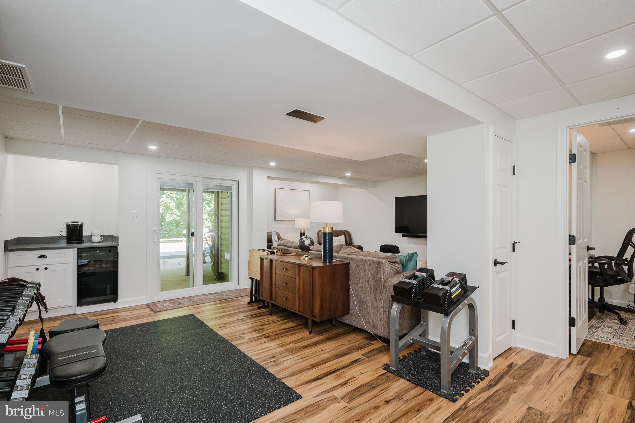 DURHAM MANOR - Residential