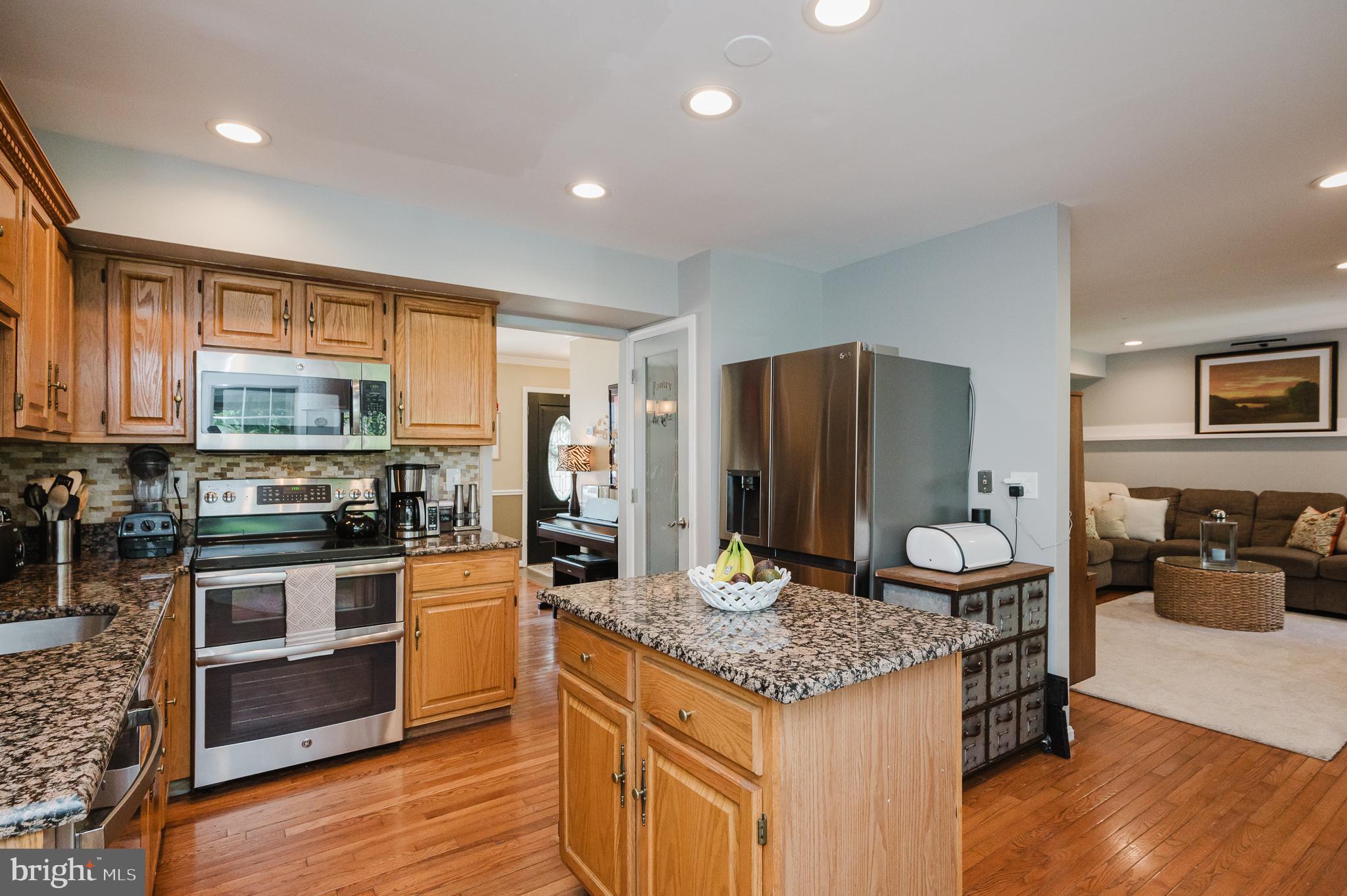 DURHAM MANOR - Residential