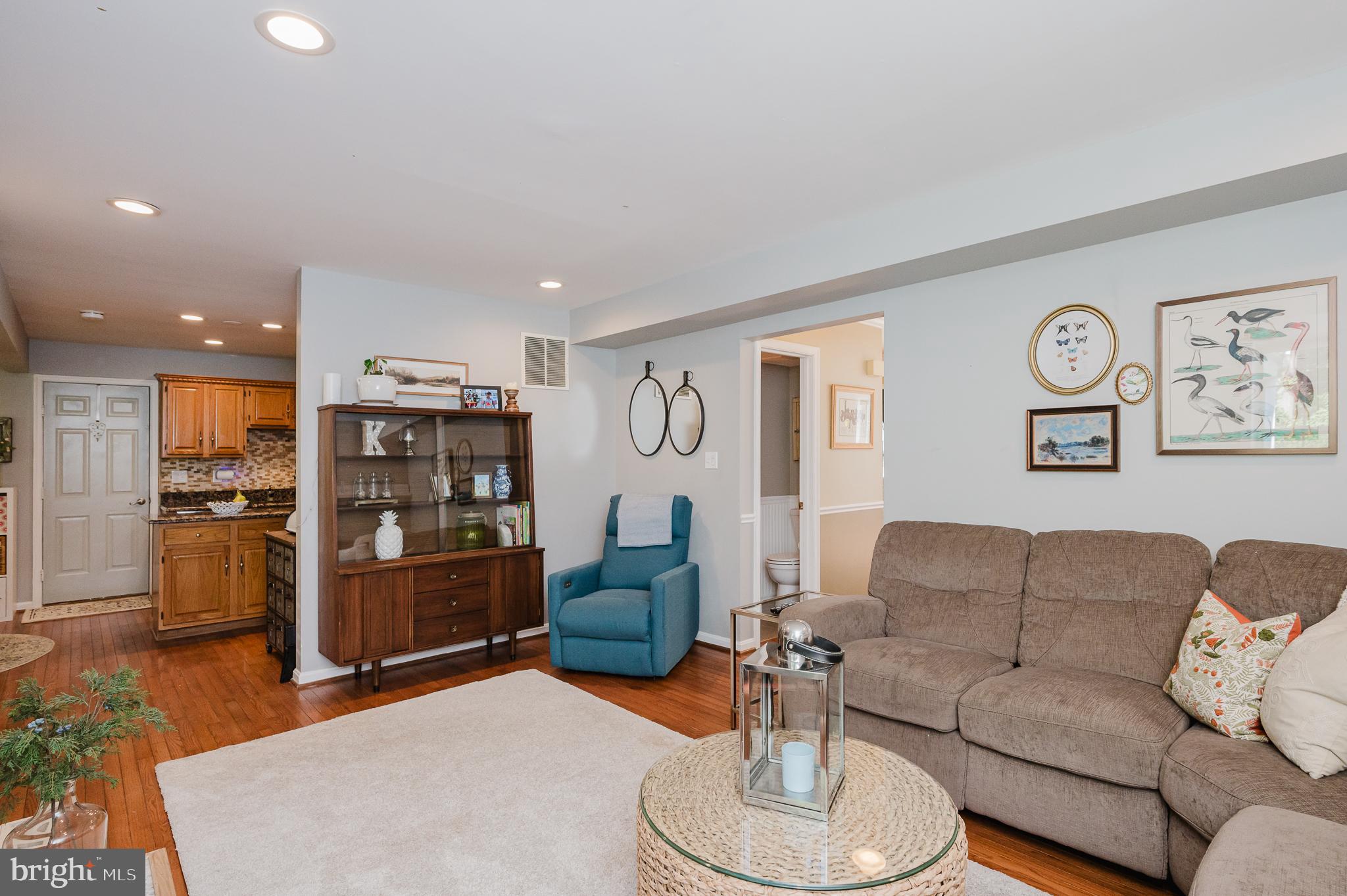 DURHAM MANOR - Residential