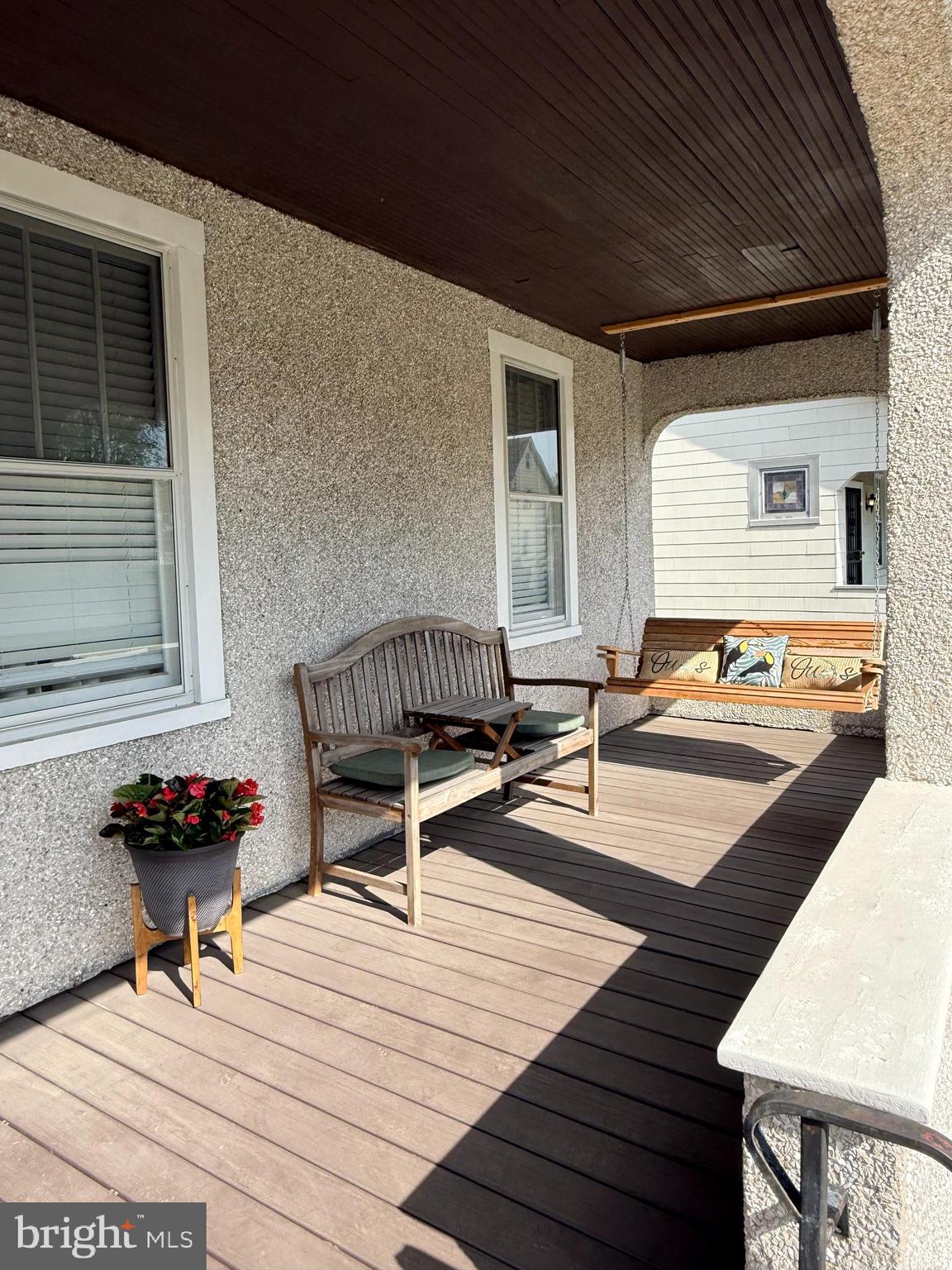 3212 WISTERIA AVENUE