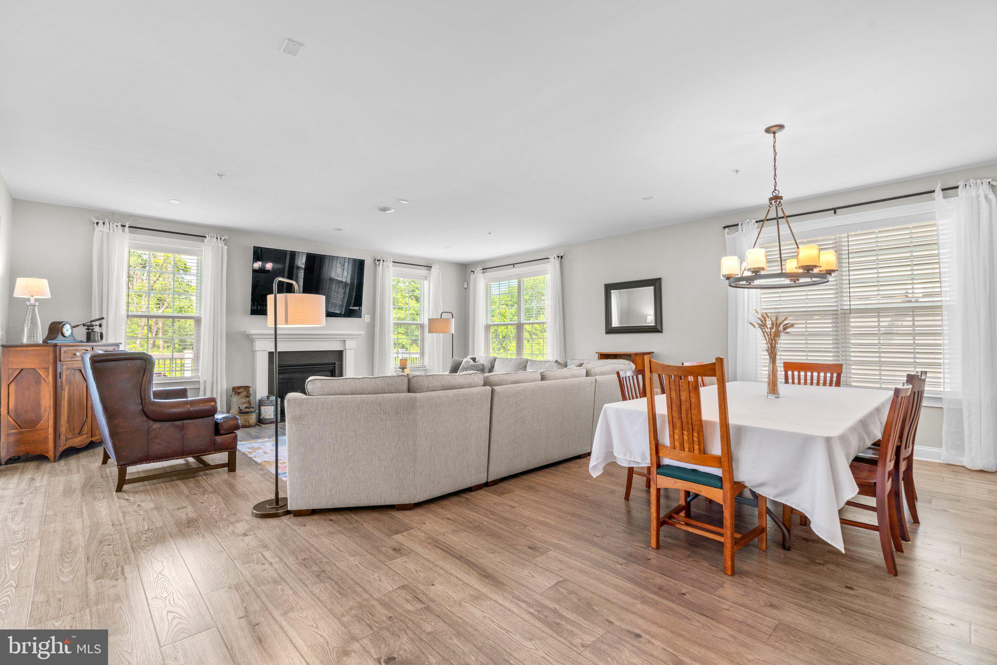 ENCLAVE AT RIVER HILL - Residential