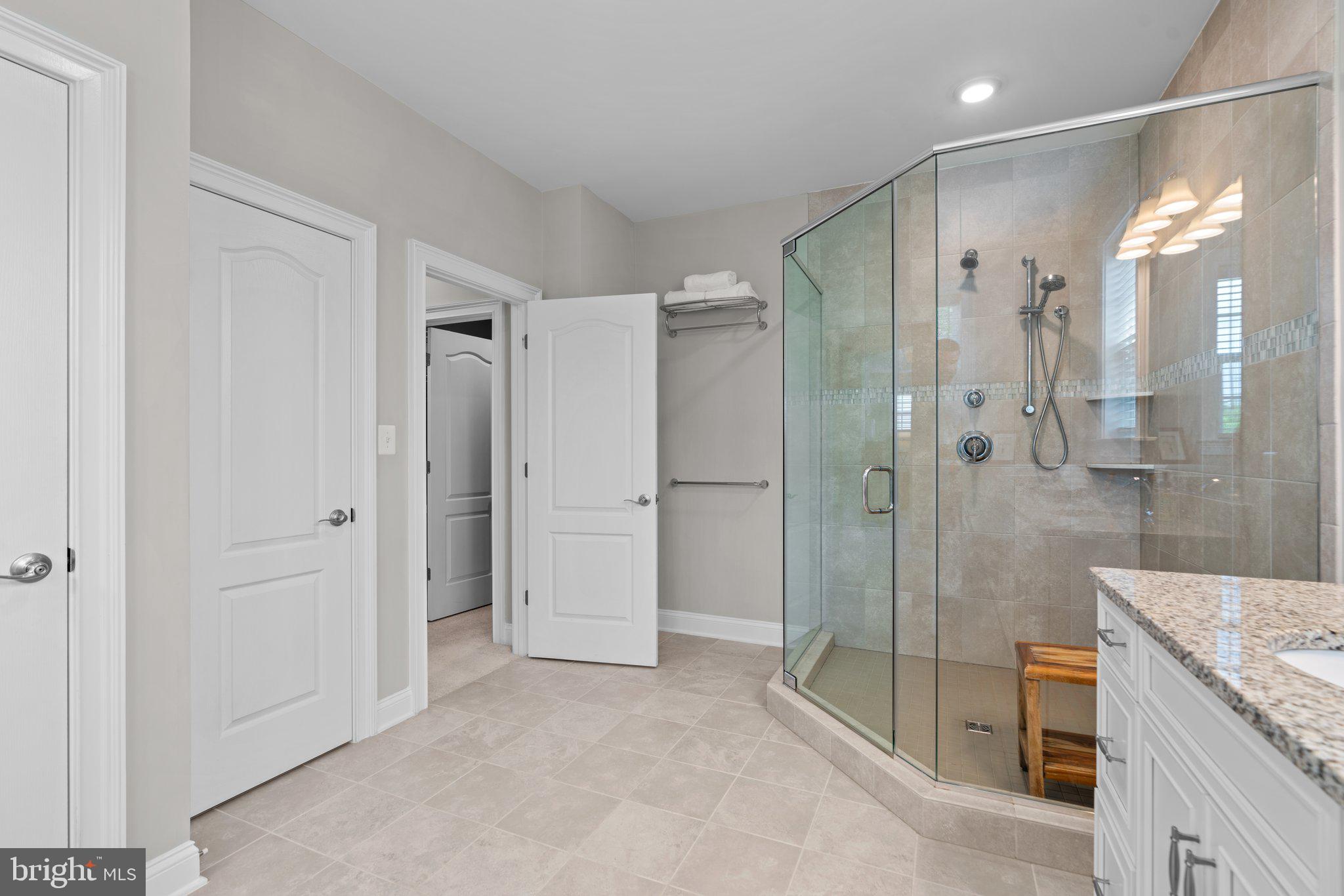 ENCLAVE AT RIVER HILL - Residential