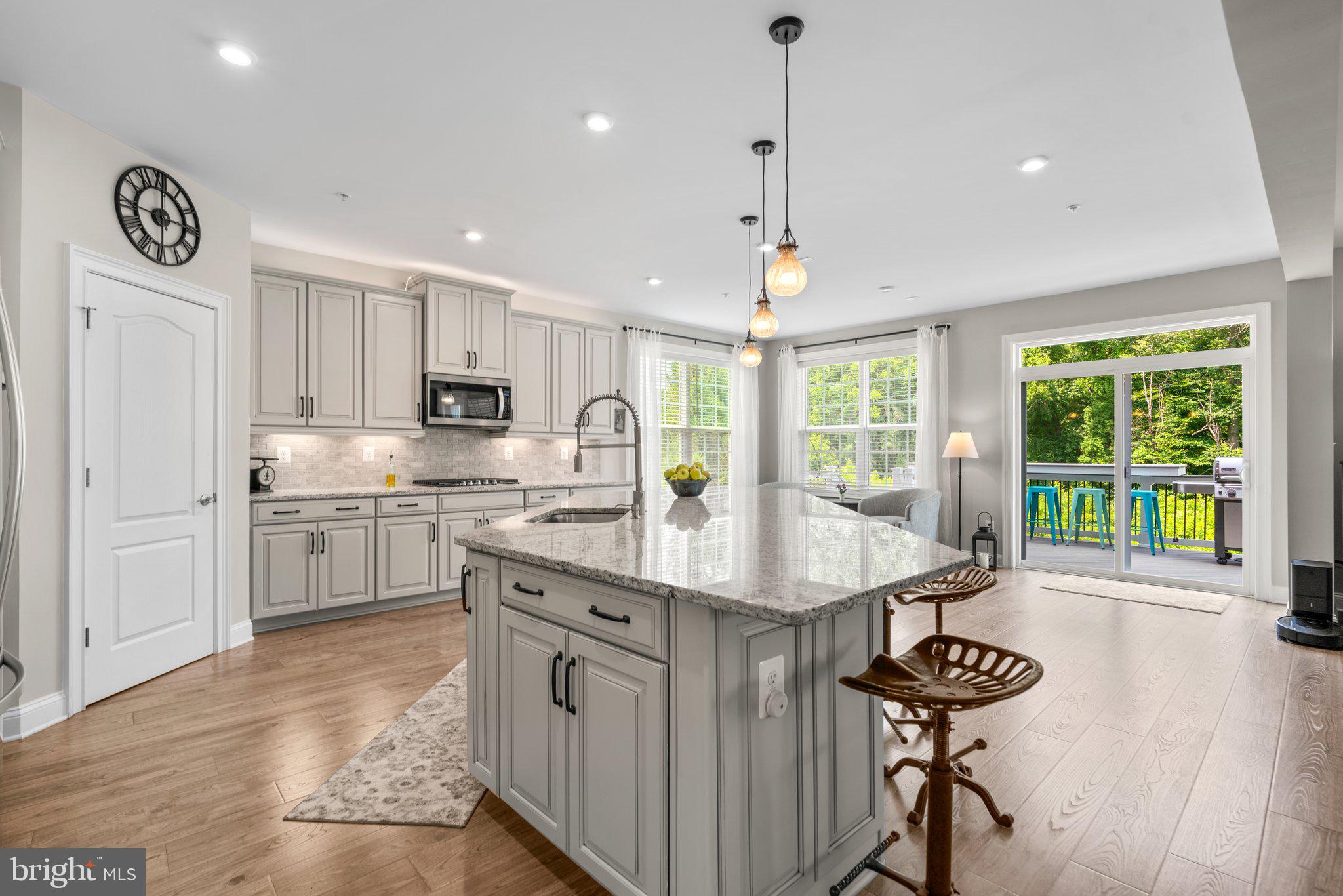 ENCLAVE AT RIVER HILL - Residential