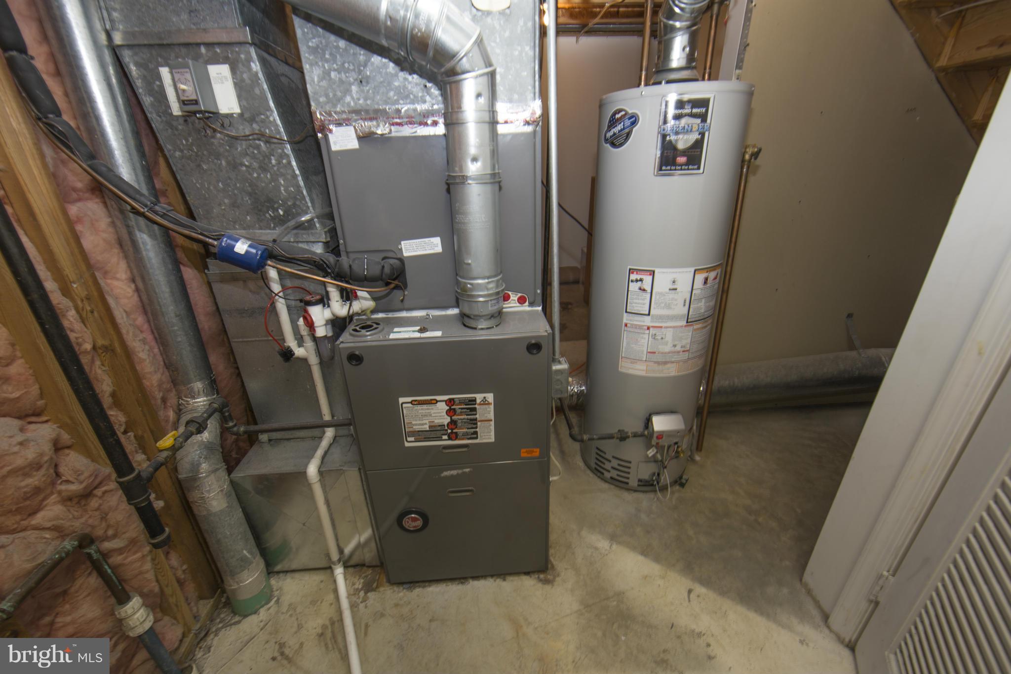 KINGSTOWNE - Residential